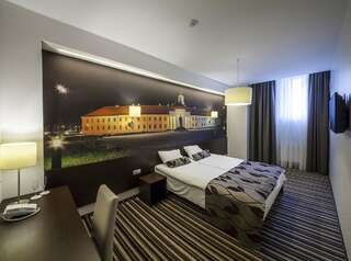 Отель Vilnius City Hotel Вильнюс Улучшенный двухместный номер с 1 кроватью-6